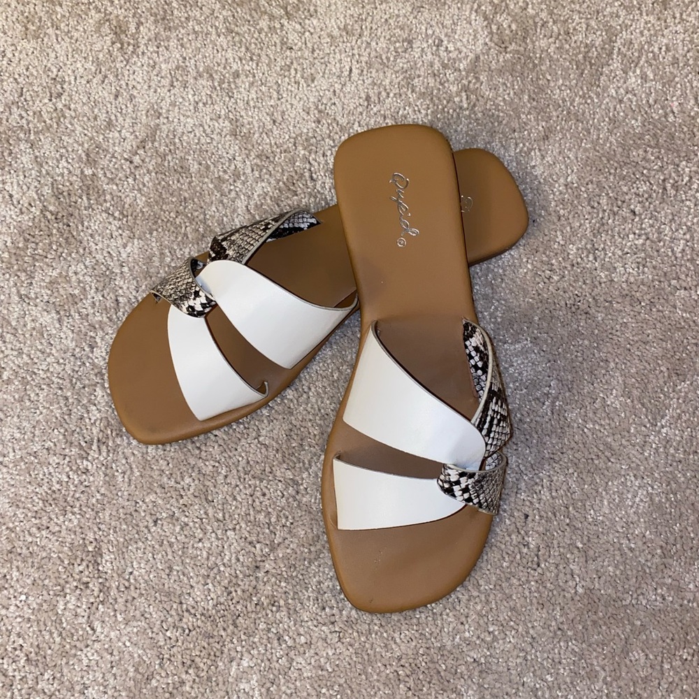 White Snake Print Slide Sandals (Qupid)